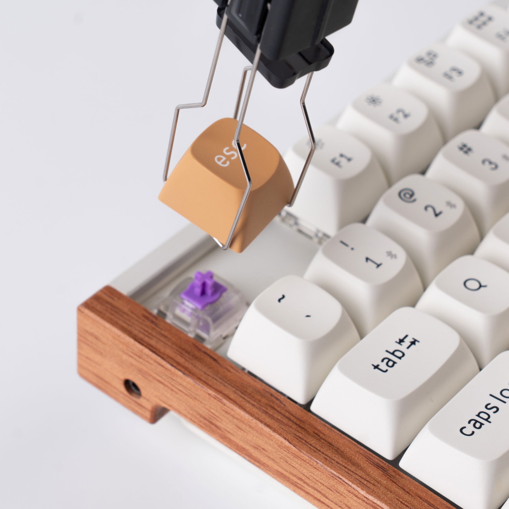 Keychron 2-in-1 Switch and Keycap Puller - Image 3